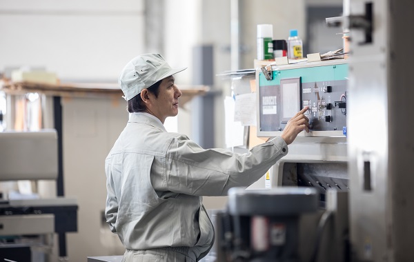 Đây là một trong những công việc không quá vất vả, mức thu nhập tốt. Xí nghiệp là một trong những đối tác truyền thống của chúng tôi đã tiếp nhận TTS năm thứ 5